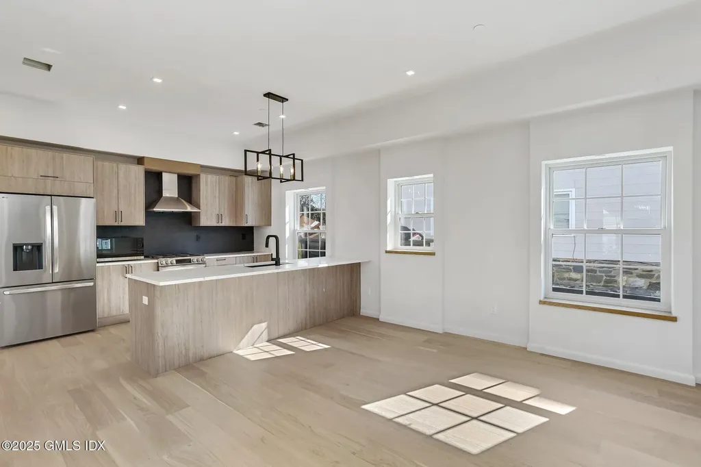 63 Church Street Greenwich CT 06830