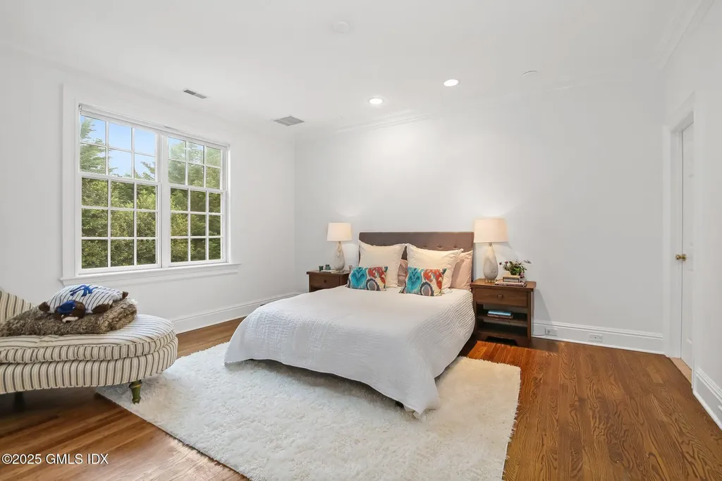 57 Lockwood Avenue Old Greenwich CT 06870