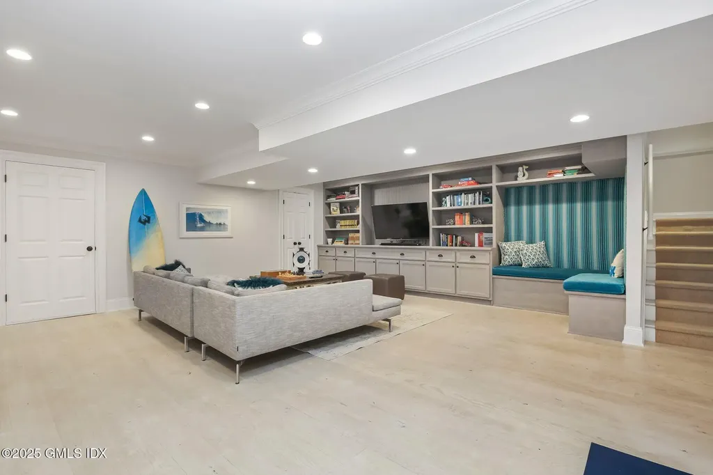 57 Lockwood Avenue Old Greenwich CT 06870