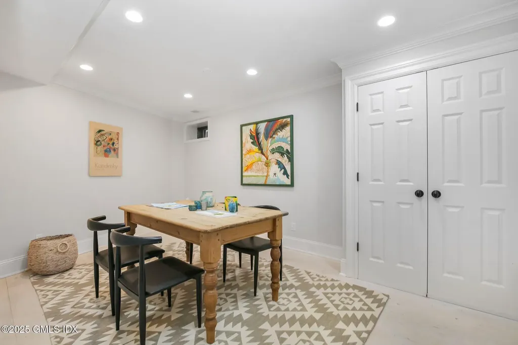 57 Lockwood Avenue Old Greenwich CT 06870