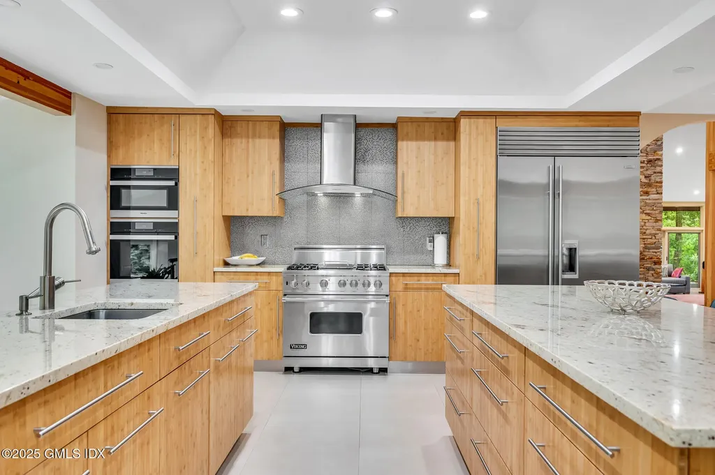 12 Stallion Trail Greenwich CT 06831