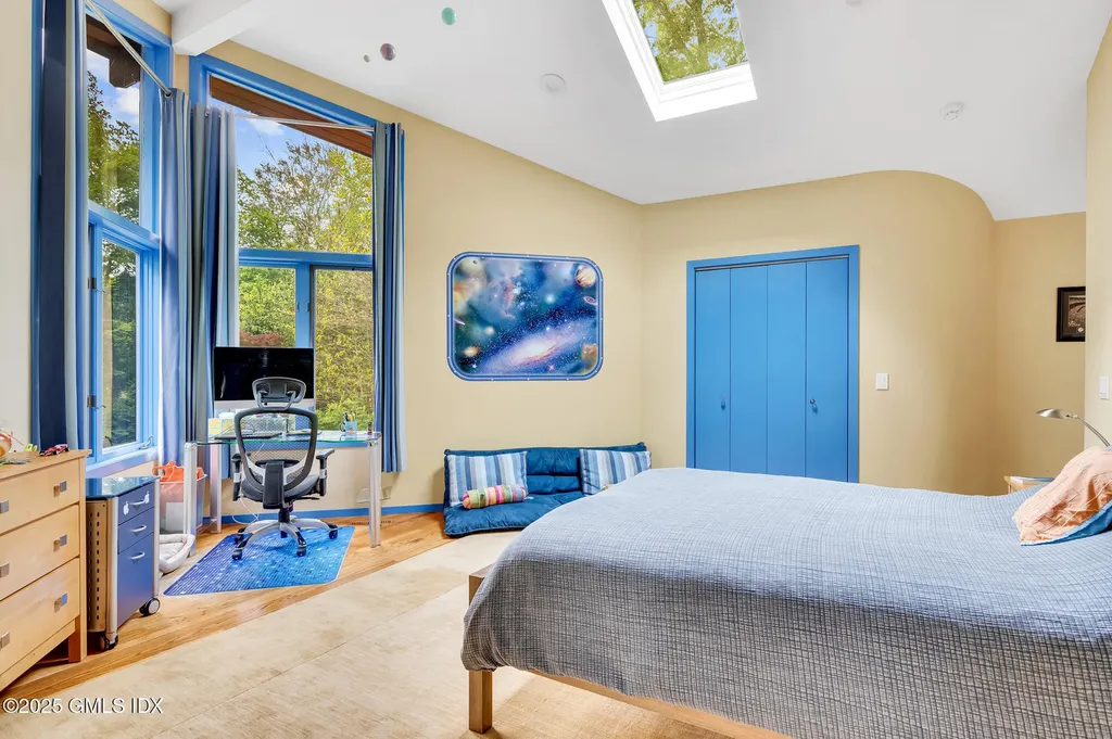 12 Stallion Trail Greenwich CT 06831