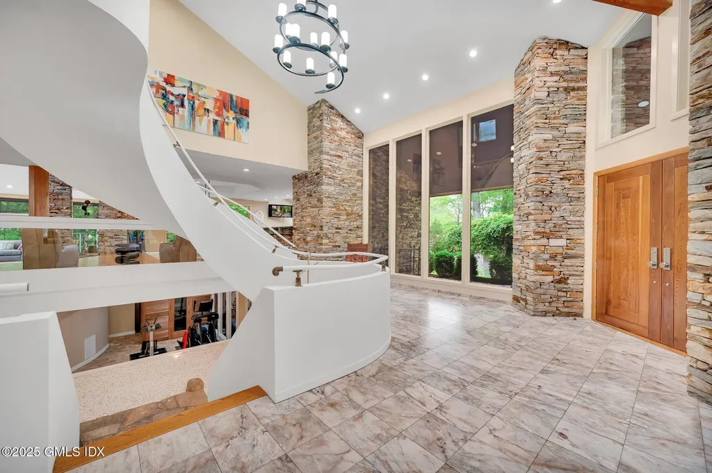 12 Stallion Trail Greenwich CT 06831