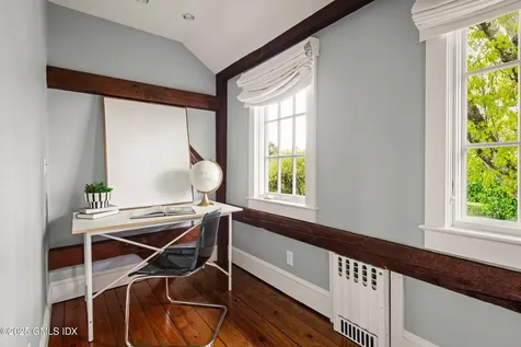 945 Oenoke Ridge New Canaan CT 06840
