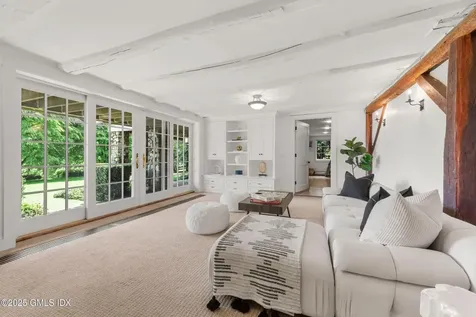 945 Oenoke Ridge New Canaan CT 06840