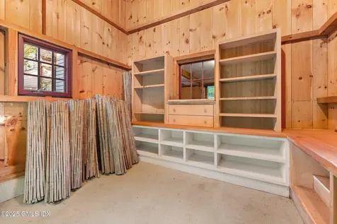 945 Oenoke Ridge New Canaan CT 06840