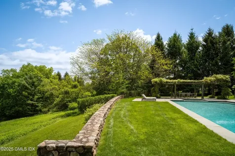 945 Oenoke Ridge New Canaan CT 06840