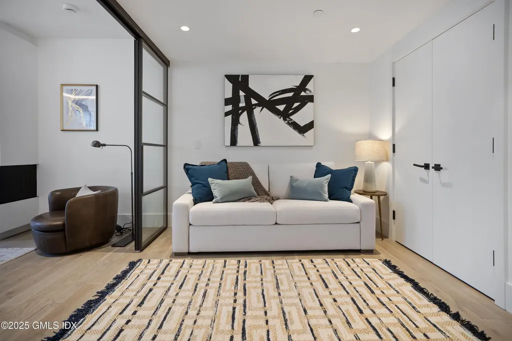 41 Richmondville Avenue Westport CT 06880