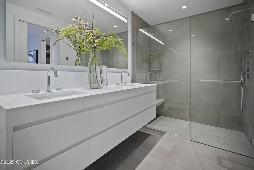 41 Richmondville Avenue Westport CT 06880