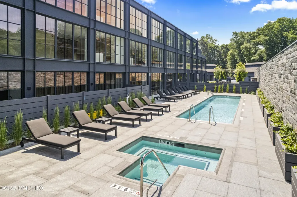 41 Richmondville Avenue Westport CT 06880