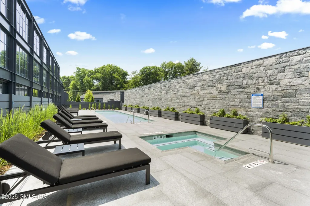 41 Richmondville Avenue Westport CT 06880