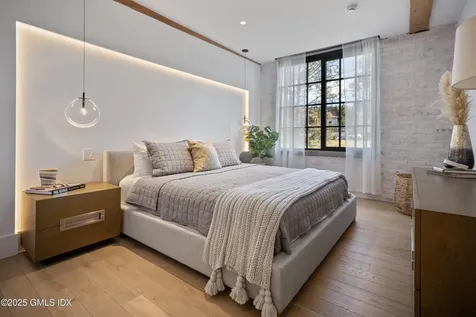 41 Richmondville Avenue Westport CT 06880