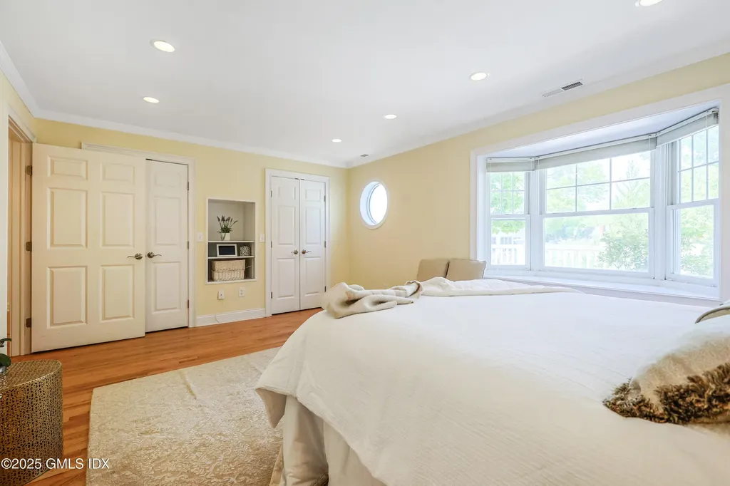 51 Forest Avenue Old Greenwich CT 06870