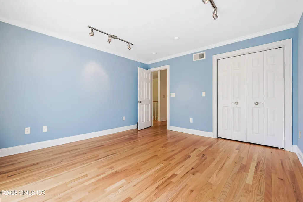 51 Forest Avenue Old Greenwich CT 06870