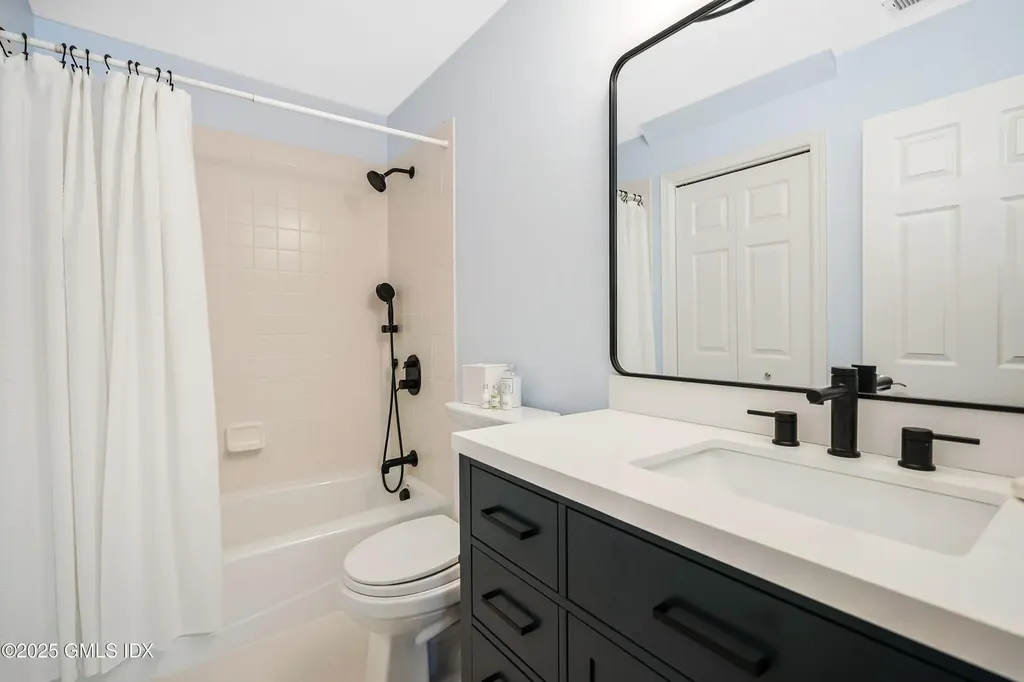 51 Forest Avenue Old Greenwich CT 06870