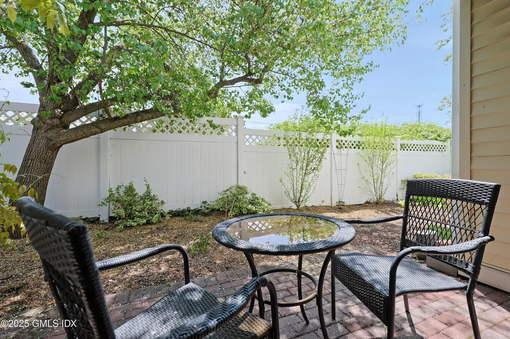 51 Forest Avenue Old Greenwich CT 06870