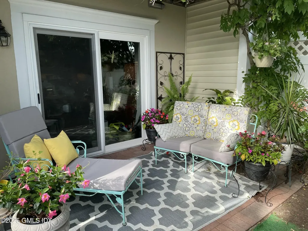 51 Forest Avenue Old Greenwich CT 06870