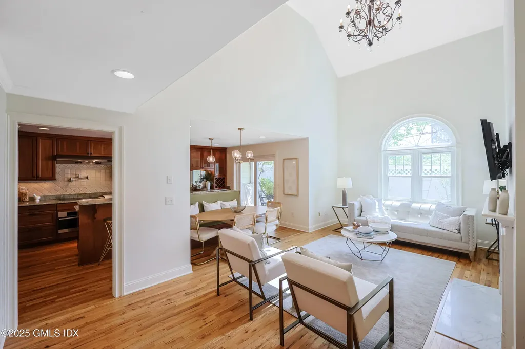 51 Forest Avenue Old Greenwich CT 06870