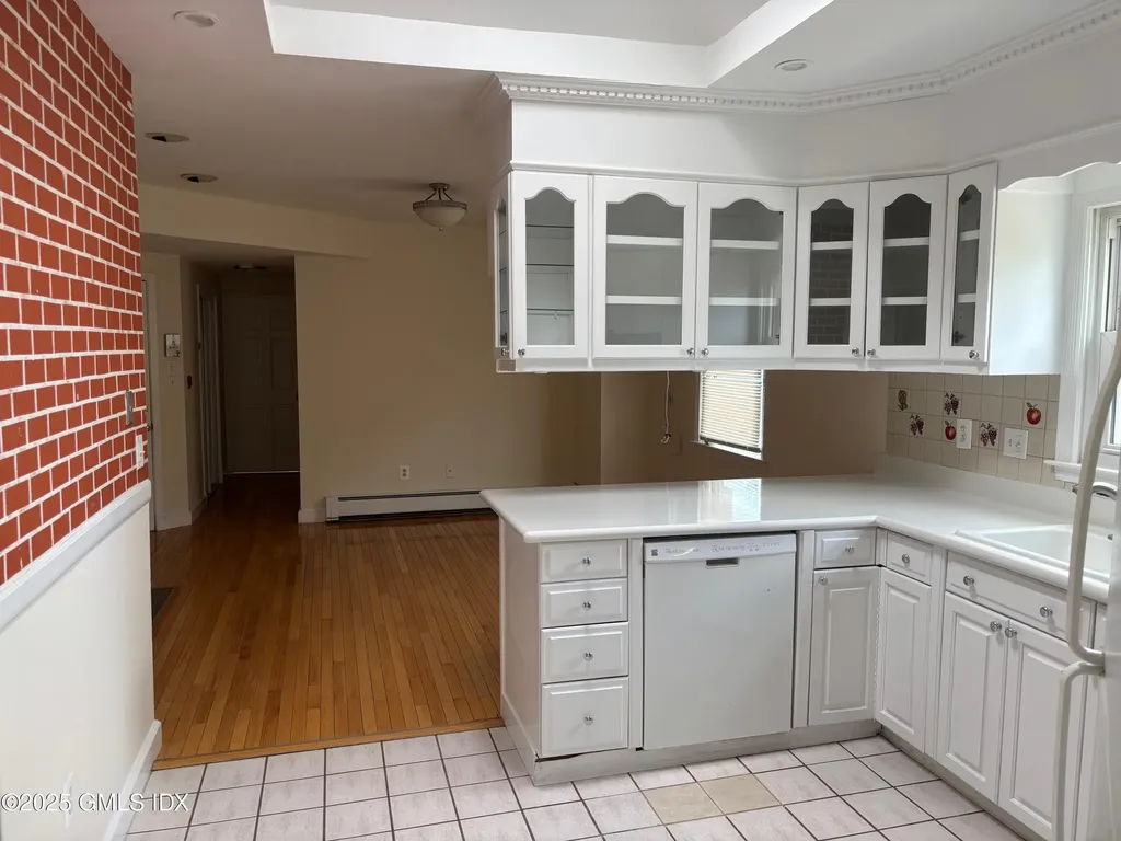 49 S Water Street Greenwich CT 06830