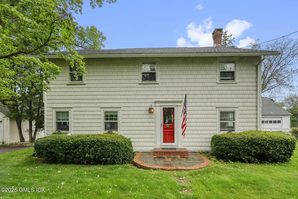 1 Cherry Lane Old Greenwich CT 06870