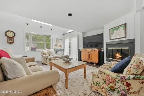 1 Cherry Lane Old Greenwich CT 06870