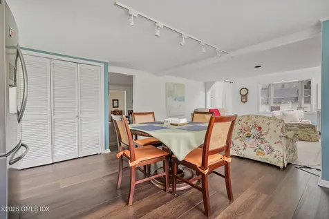 1 Cherry Lane Old Greenwich CT 06870