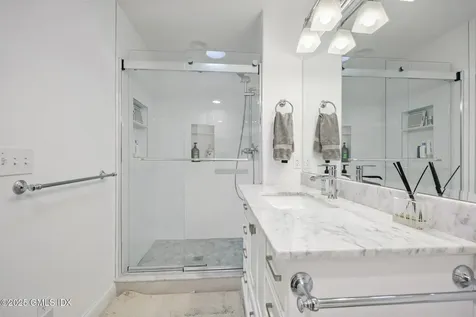 1 Cherry Lane Old Greenwich CT 06870