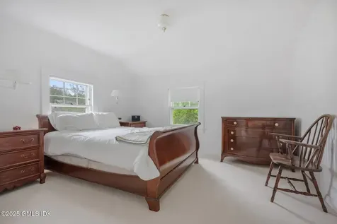 1 Cherry Lane Old Greenwich CT 06870