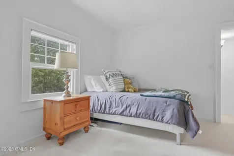 1 Cherry Lane Old Greenwich CT 06870