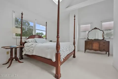 1 Cherry Lane Old Greenwich CT 06870