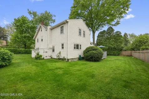 1 Cherry Lane Old Greenwich CT 06870