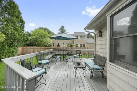 1 Cherry Lane Old Greenwich CT 06870