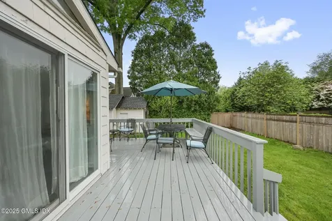 1 Cherry Lane Old Greenwich CT 06870