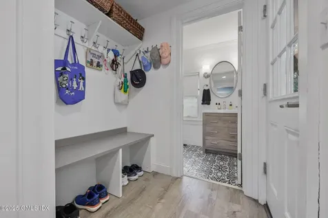 1 Cherry Lane Old Greenwich CT 06870