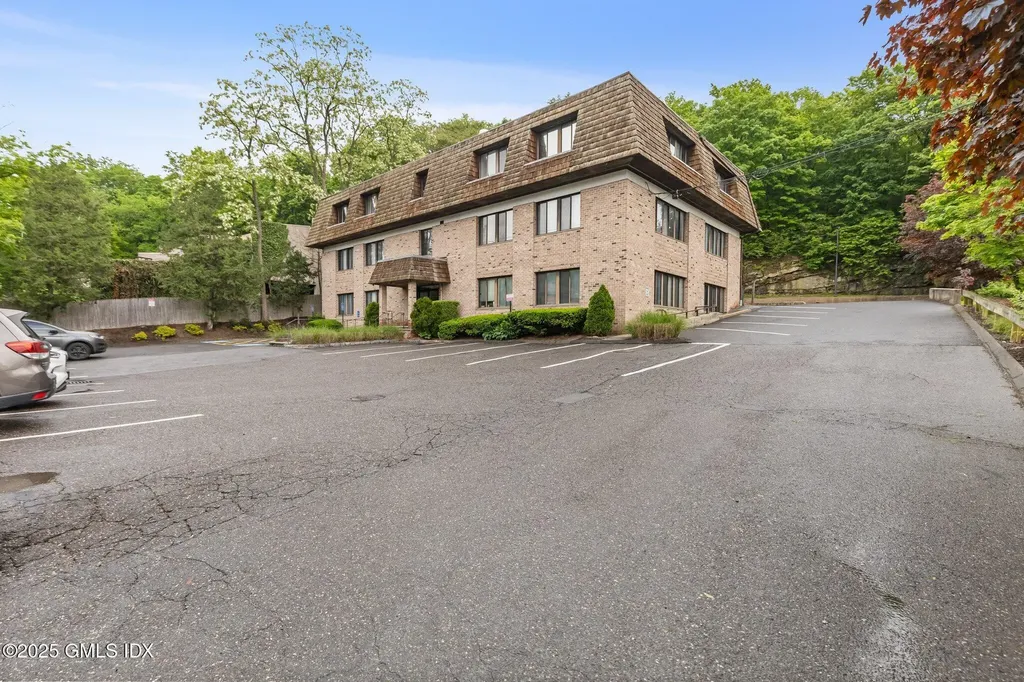 7 Riversville Road Greenwich CT 06831