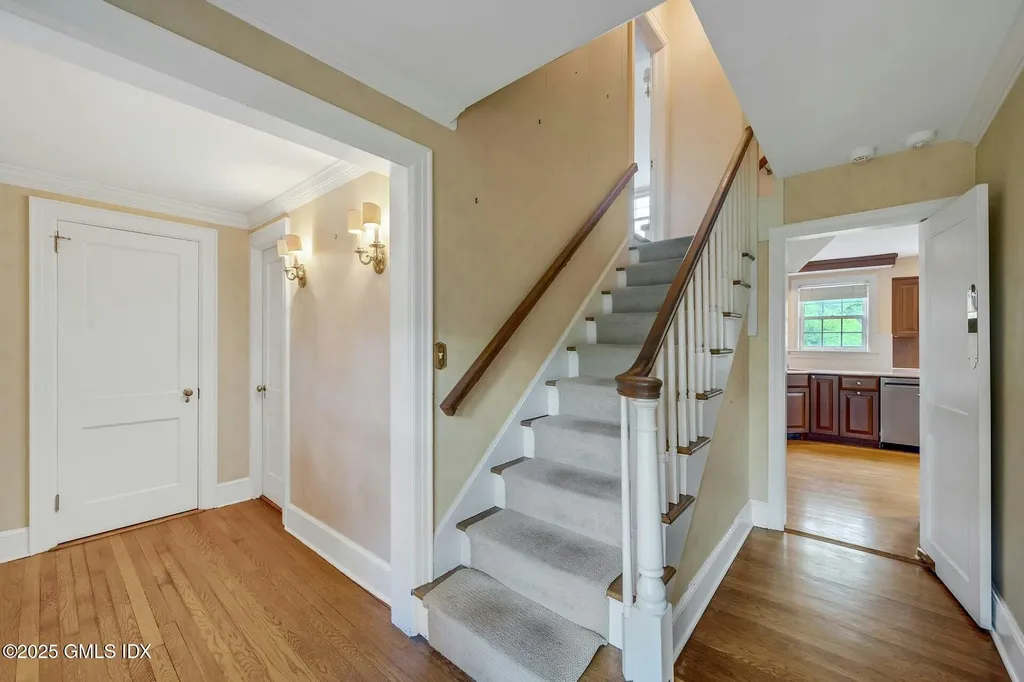 6 Perryridge Road Greenwich CT 06830