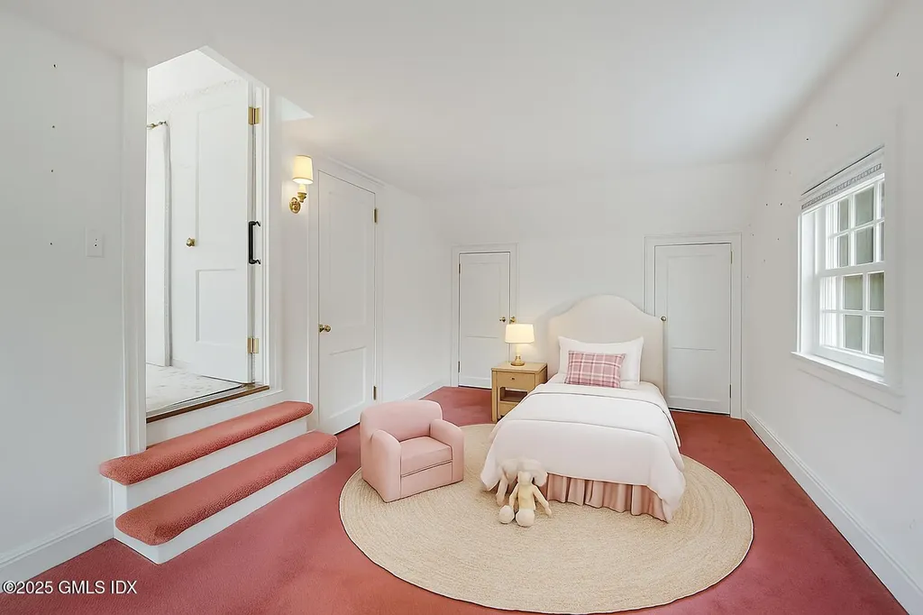 6 Perryridge Road Greenwich CT 06830