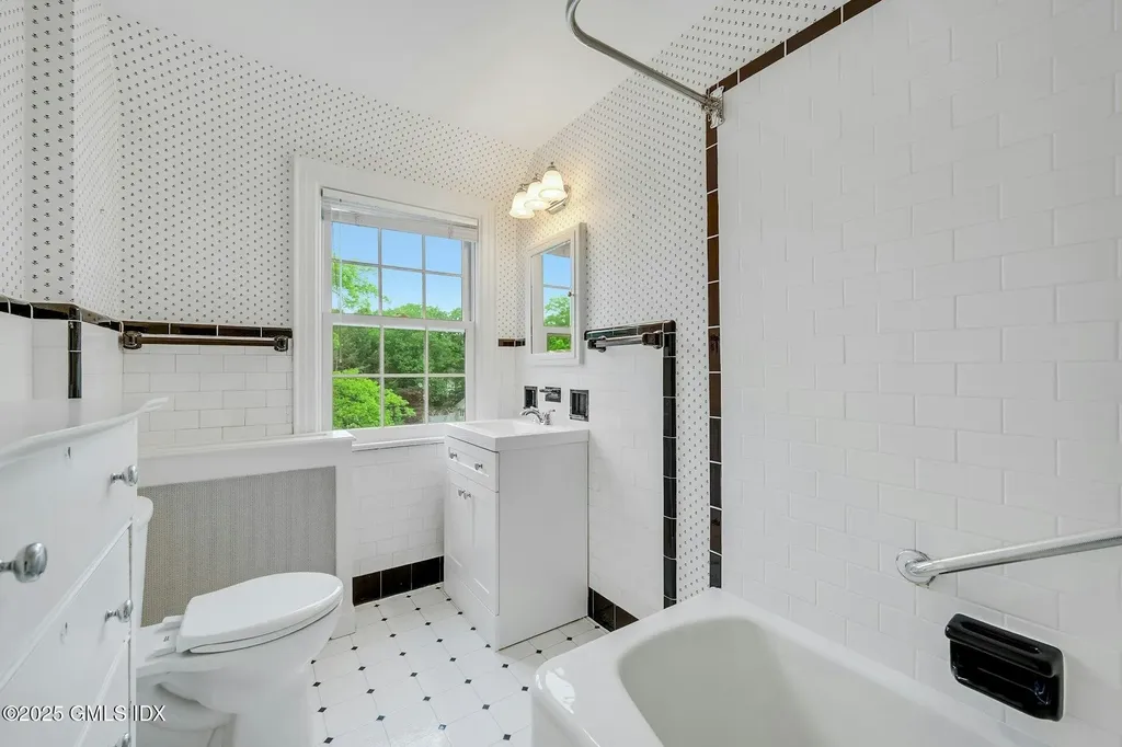 6 Perryridge Road Greenwich CT 06830