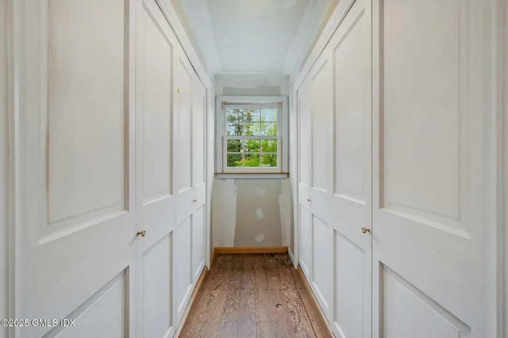 6 Perryridge Road Greenwich CT 06830