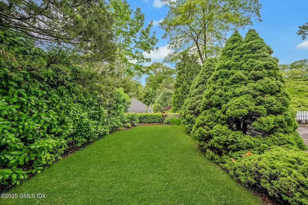 6 Perryridge Road Greenwich CT 06830