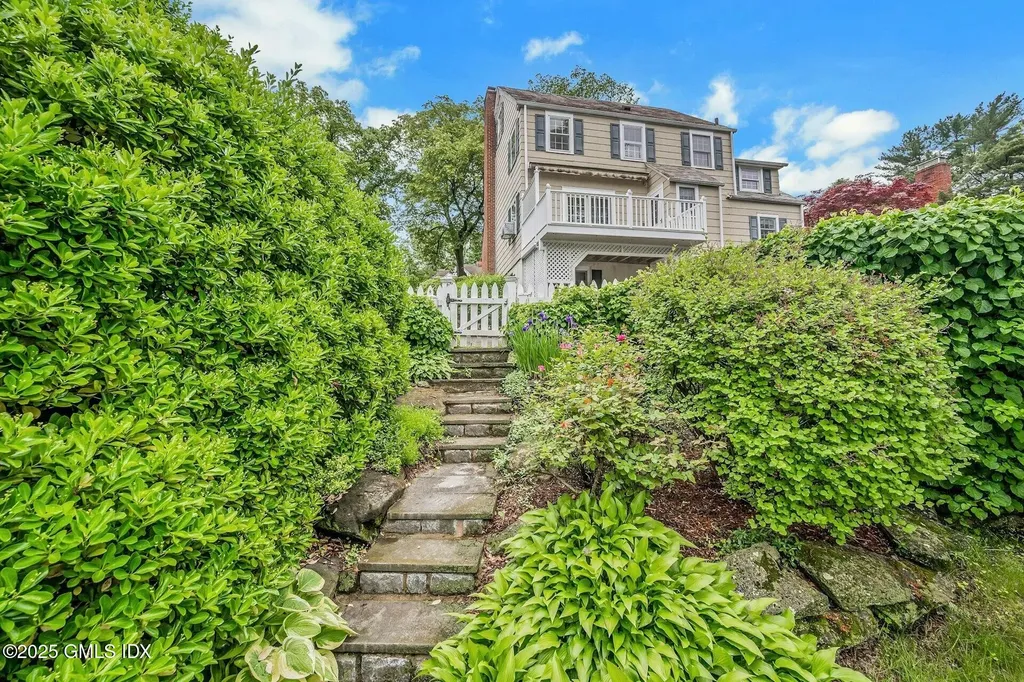 6 Perryridge Road Greenwich CT 06830