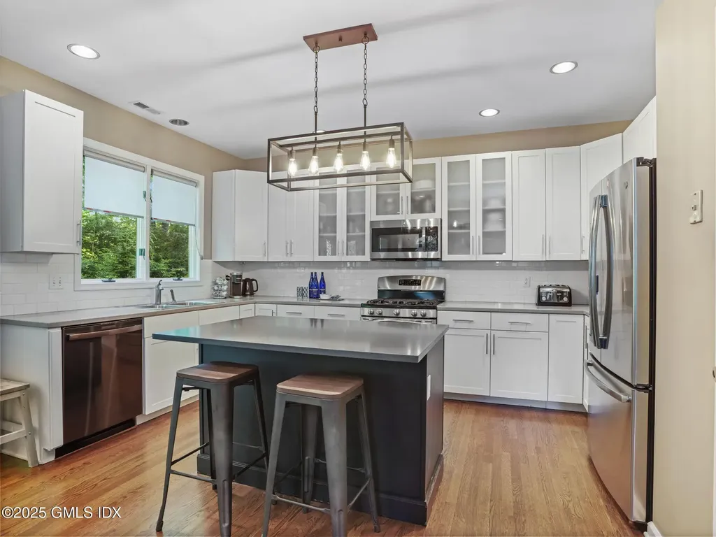 10 Wilton Hunt Road Wilton CT 06897