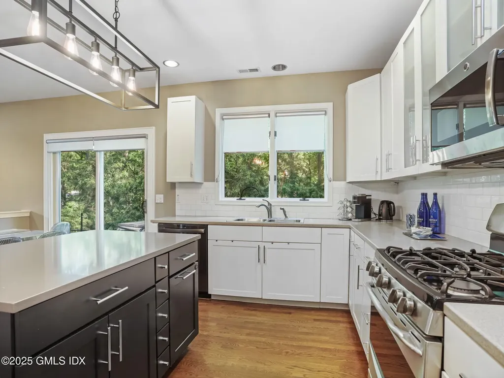 10 Wilton Hunt Road Wilton CT 06897