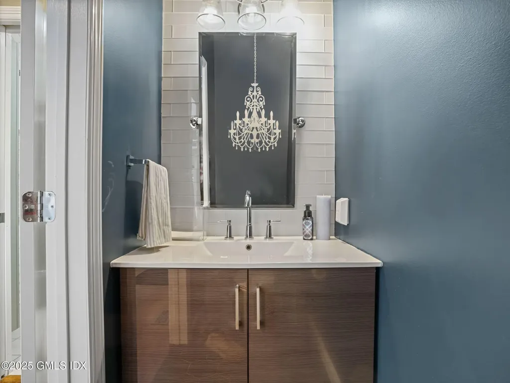 10 Wilton Hunt Road Wilton CT 06897