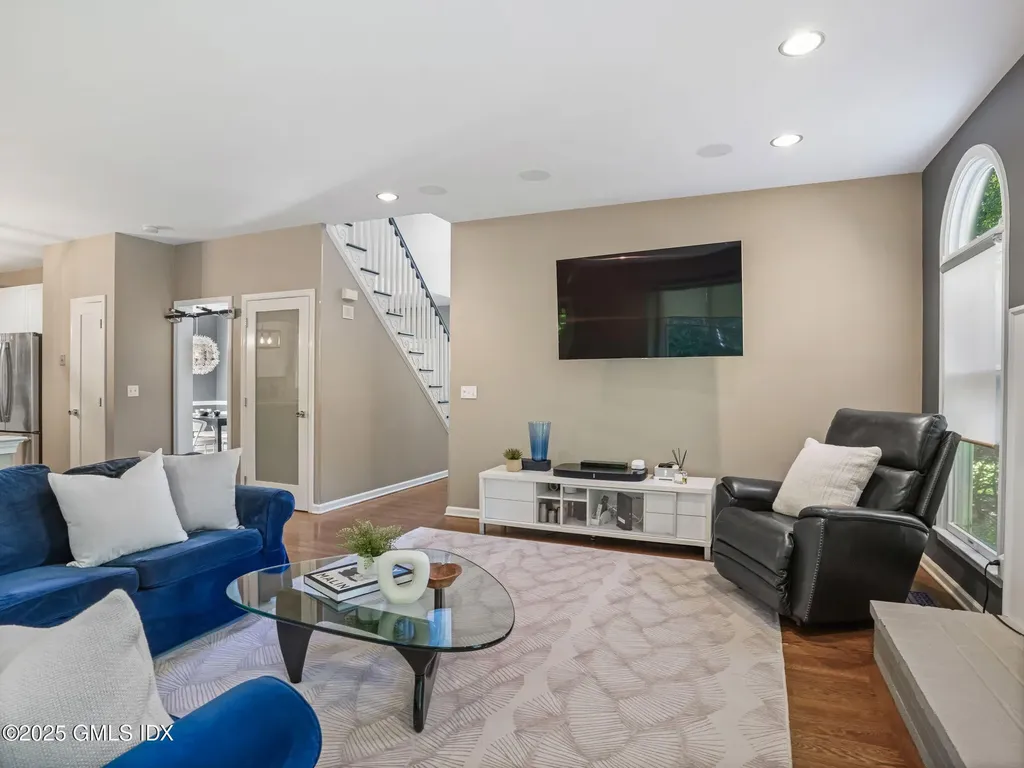 10 Wilton Hunt Road Wilton CT 06897