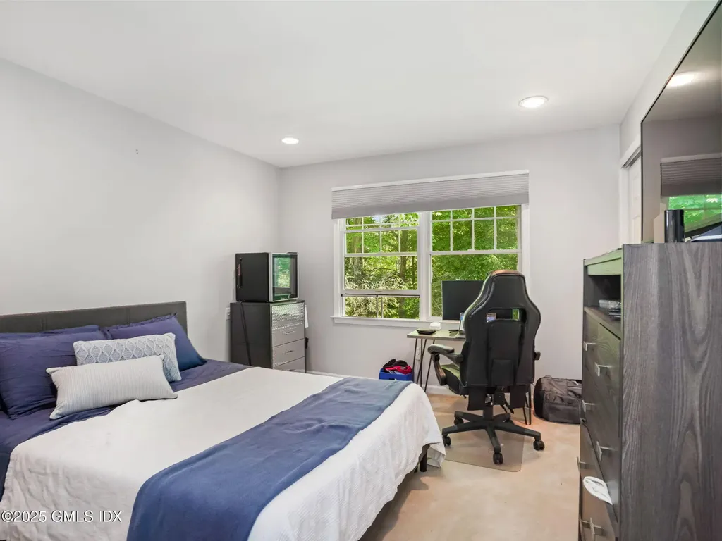 10 Wilton Hunt Road Wilton CT 06897