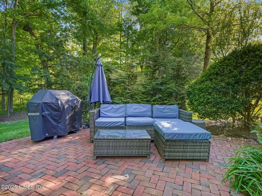 10 Wilton Hunt Road Wilton CT 06897