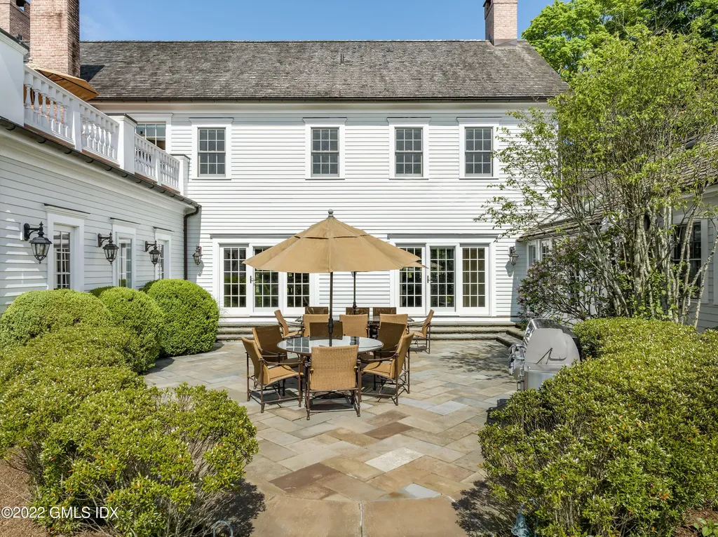 229 Umpawaug Road Redding CT 06896