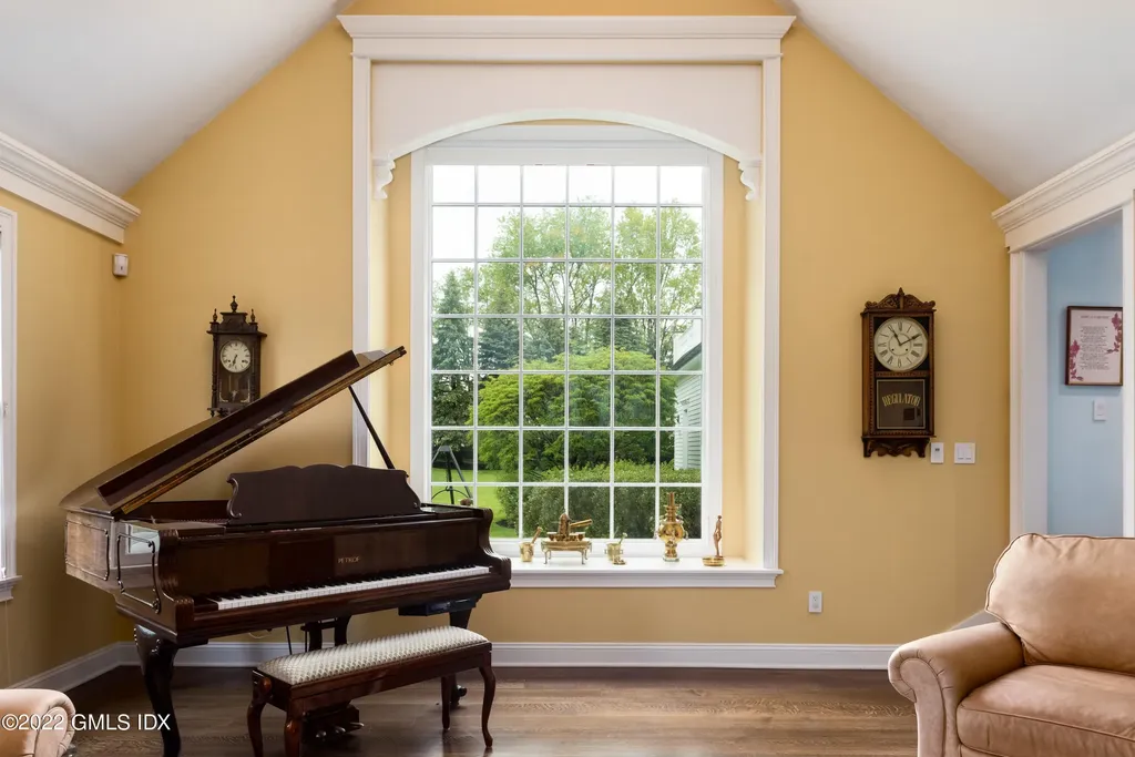 229 Umpawaug Road Redding CT 06896