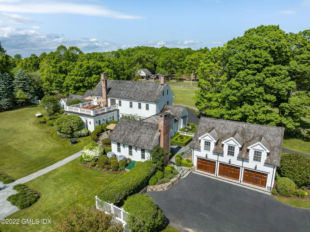 229 Umpawaug Road Redding CT 06896